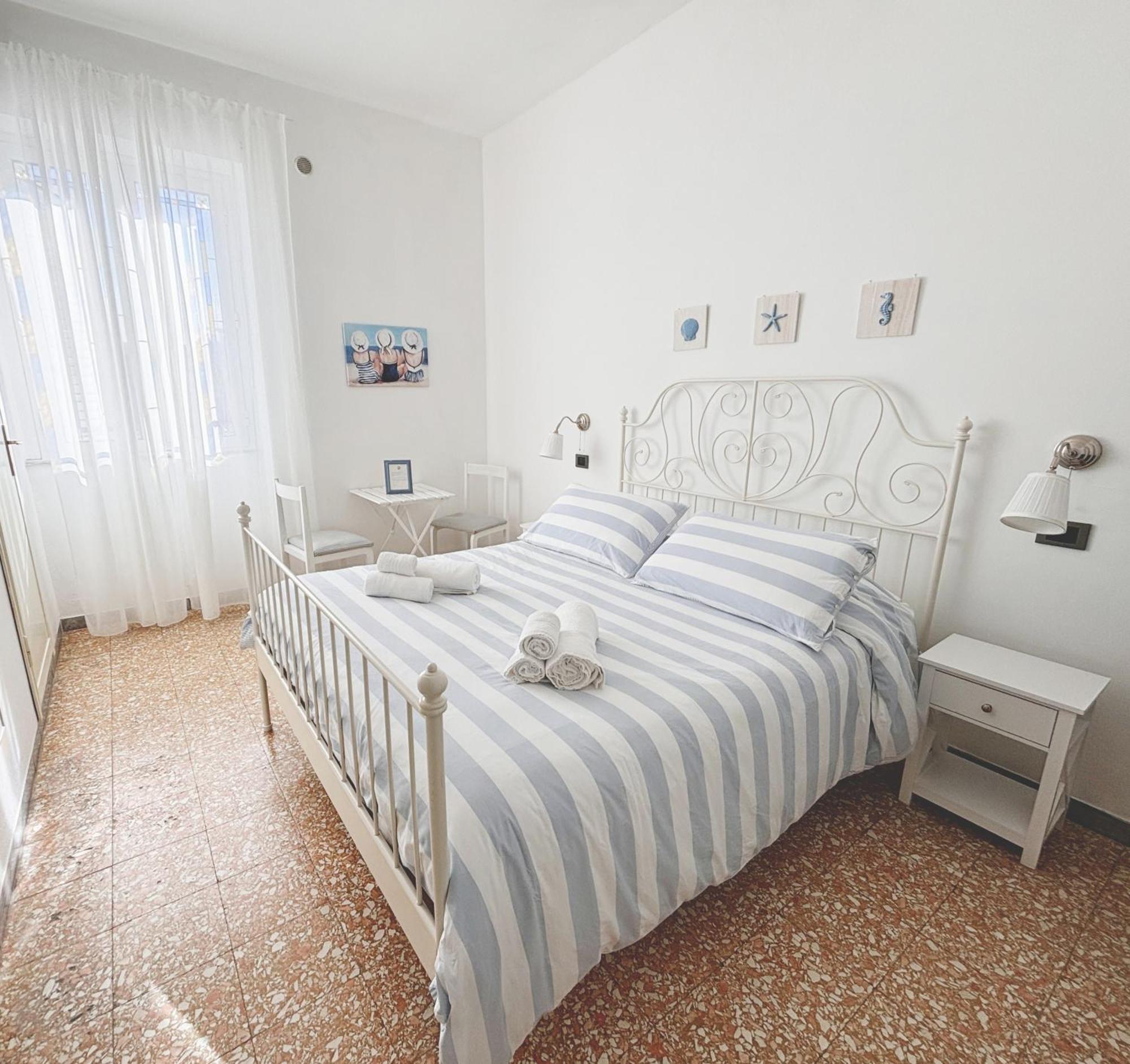 A Casa Di Mario E Nene Acomodação com café da manhã Viareggio Exterior foto